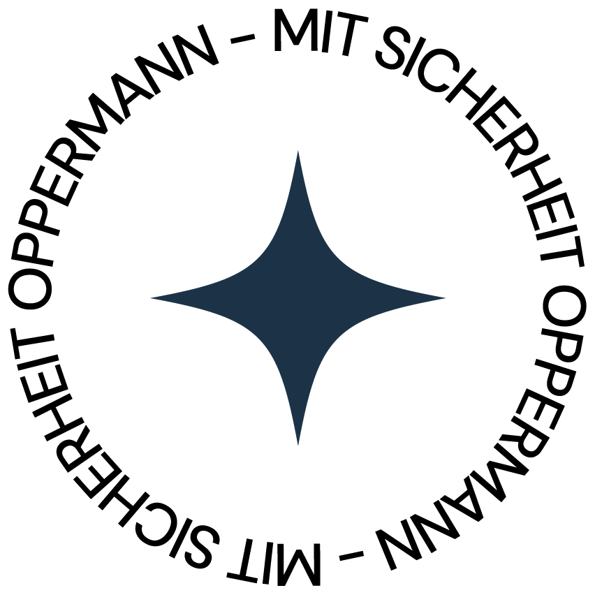 Ein dunkelblauer, vierzackiger Stern auf schwarzem Hintergrund, minimalistisch und modern gestaltet.